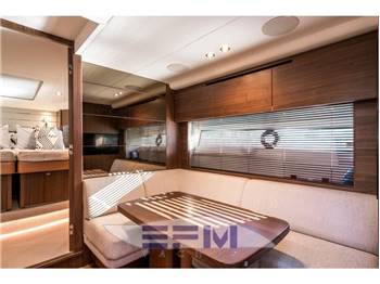 PRINCESS V 58