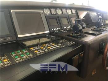 CANTIERE NAVALE ARNO LEOPARD 32
