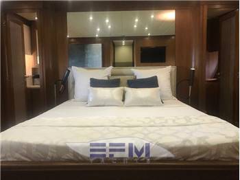 CANTIERE NAVALE ARNO LEOPARD 32