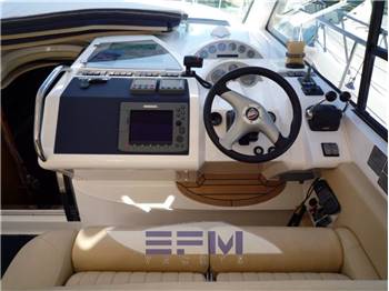 FAIRLINE TARGA 52