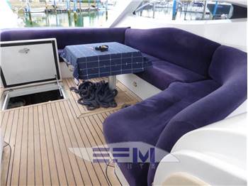 PERSHING 52