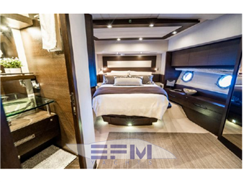 AZIMUT BENETTI 86s