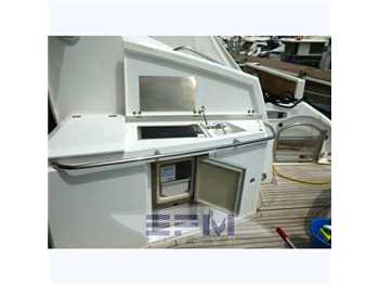 Sunseeker Predator 62