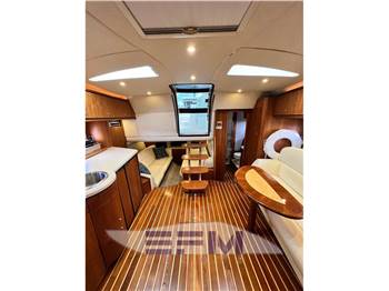 TIARA 3900