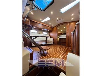 TIARA 3900