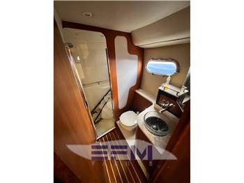 TIARA 3900