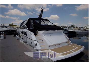 SUNSEEKER PREDATOR 68