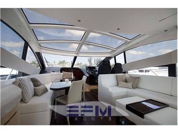 SUNSEEKER PREDATOR 68