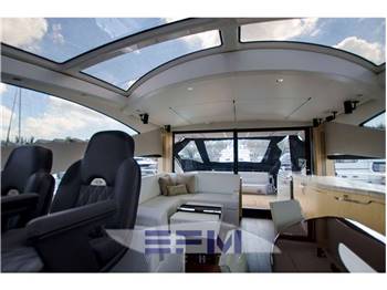 SUNSEEKER PREDATOR 68