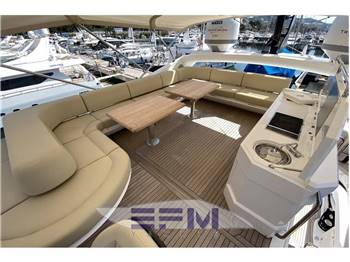 SUNSEEKER 80 YACHT