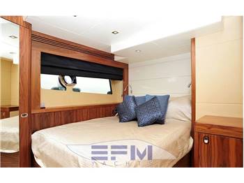 SUNSEEKER 75 YACHT