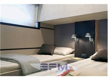 UNIESSE 70 SPORT