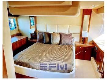 SUNSEEKER MANHATTAN 52