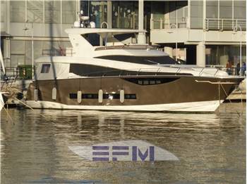 PRESTIGE YACHTS 750