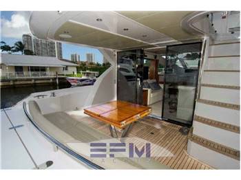 SUNSEEKER MANHATTAN 65