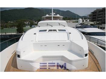 PRINCESS 32 M