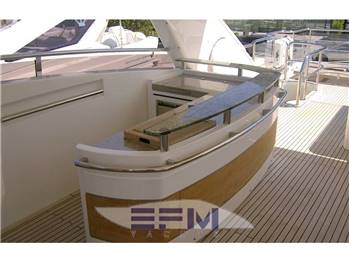 PRINCESS 32 M
