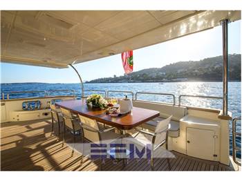AZIMUT BENETTI 105  GRANDE