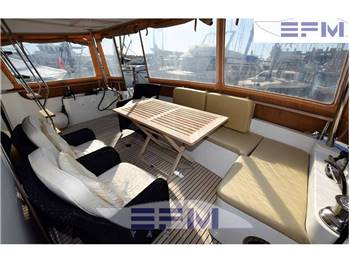 BENETEAU SWIFT TRAWLER 52