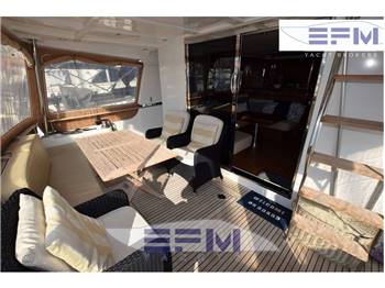 BENETEAU SWIFT TRAWLER 52