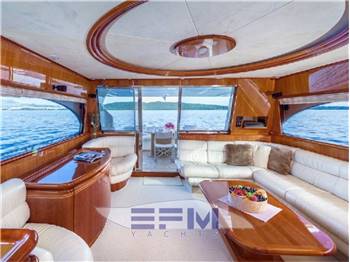 FERRETTI 730