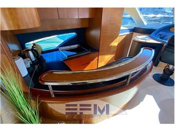 AZIMUT 62