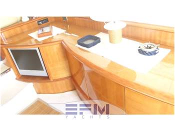 AZIMUT 62 FLY