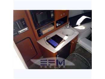 Crowline 270 cr