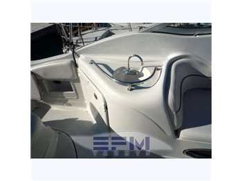 Crowline 270 cr