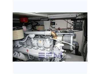 Pershing 54