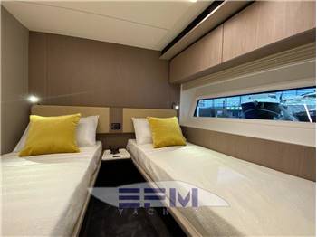 AZIMUT 72