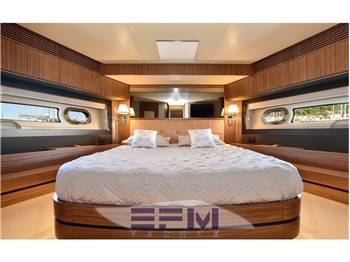 AZIMUT MAGELLANO 66