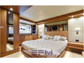 AZIMUT MAGELLANO 66