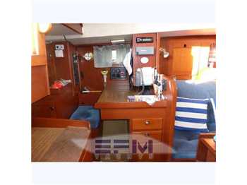 Hallberg rassy Hr 352
