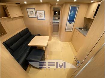 UNIESSE 48  OPEN
