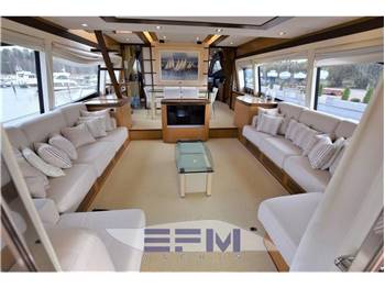 FERRETTI 731