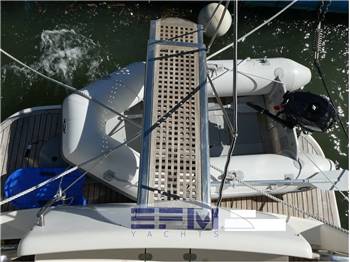 AZIMUT AZ 39