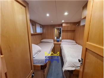 Asia Boat Builder Aquarius 55