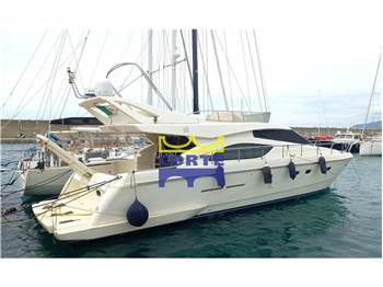 Ferretti Yachts 53