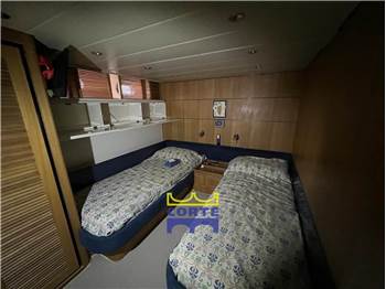 Cantieri dell' Arno Leopard 21,50