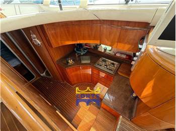 Azimut 40