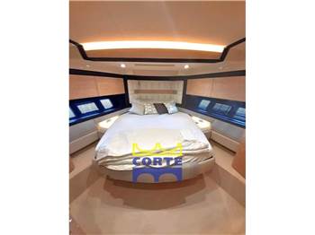 Azimut 64