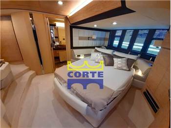 Azimut 64