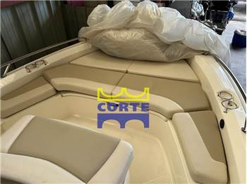 Boston Whaler 210 Dauntless