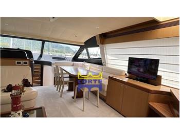 Ferretti Yachts 630