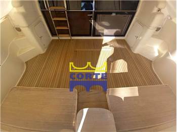 Ferretti Yachts 53