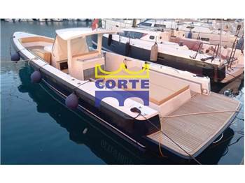 UnicaT Custom Tender 12