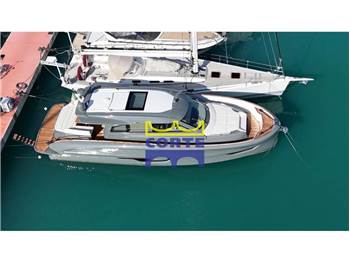 Solaris Power 52 Coupè