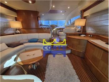 Azimut 62E