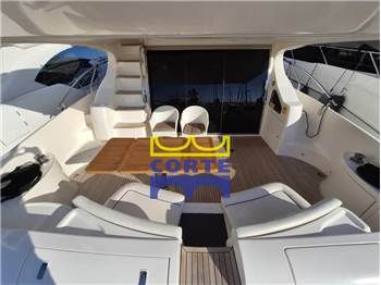 Azimut 62E